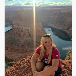 Meet your Posher, Gina